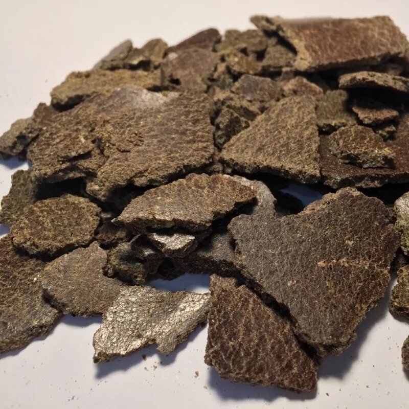 жмых подсолнечный. жмых подсолнечный. барда жом жмых. подсолнечниковый жмых. шрот и жмых подсолнечный.