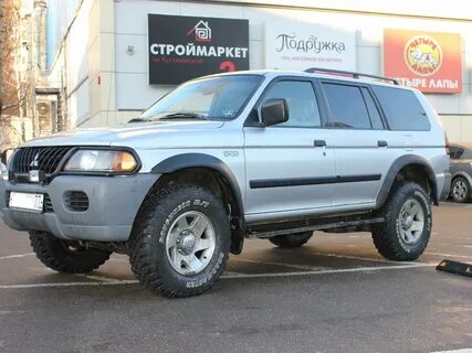 Pajero montero sport