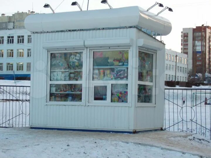 Убрать киоск. Киоск в метро. Продуктовый ларек. Ларек с фруктами. Убрать киоск.