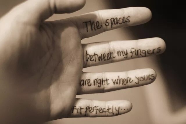 All we need логотип. All i need is love. Тату all you need is love. All we need шапка. All that you need.