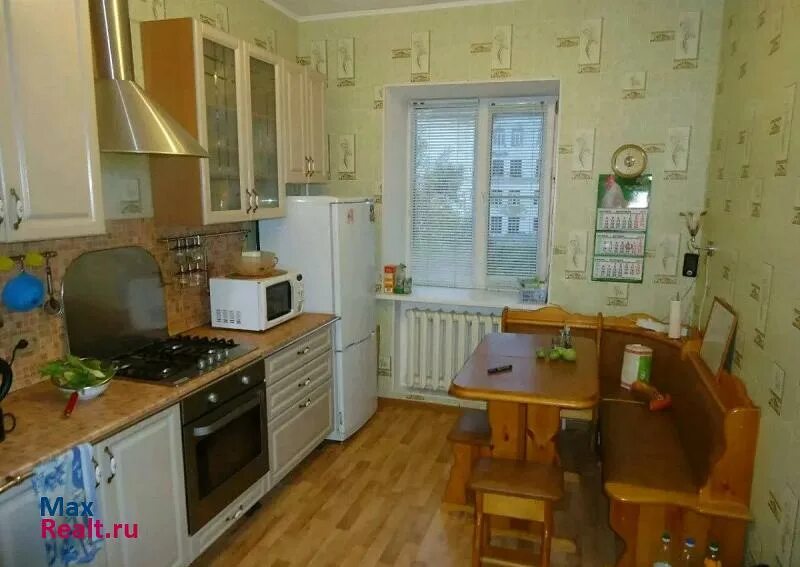 кухня в 2 х комнатной квартире. дизайн кухни в двухкомнатной квартире. кухня в 2 х комнатной квартире. кухня интерьер п44т трешка. планировка кухни в двухкомнатной квартире.