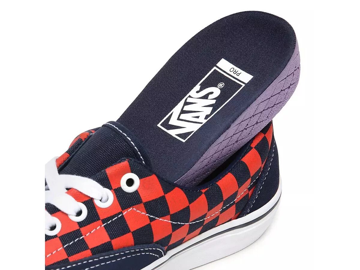 Кеды vans 2023. Vans Orange era Checkerboard. Скейтерские кеды Ванс. Кеды Ванс красно синие. Спортмастер ванс