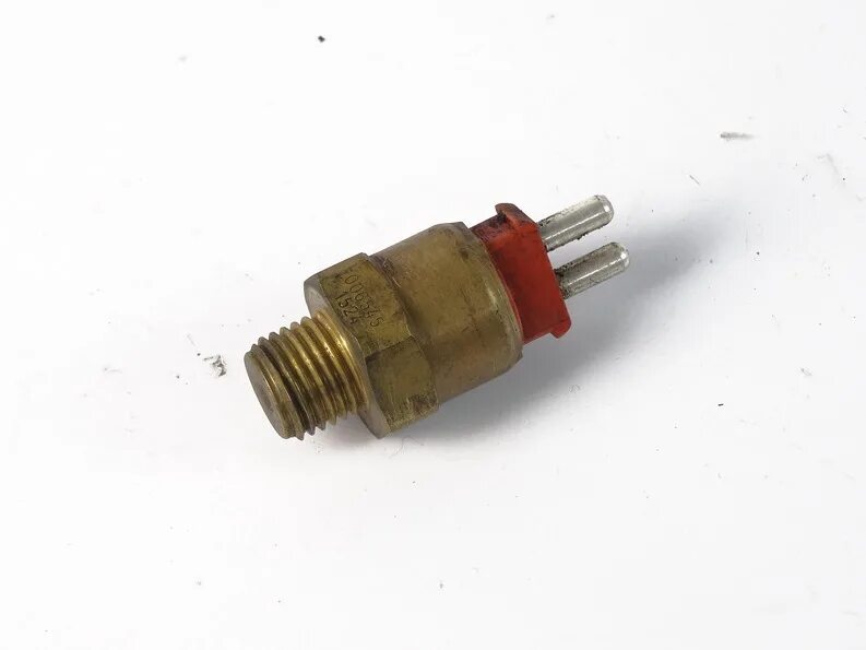 температурный датчик мерседес 124. дтож w124 m102. датчик температуры 124. температурный датчик мерседес 124 2. датчик температуры 124.