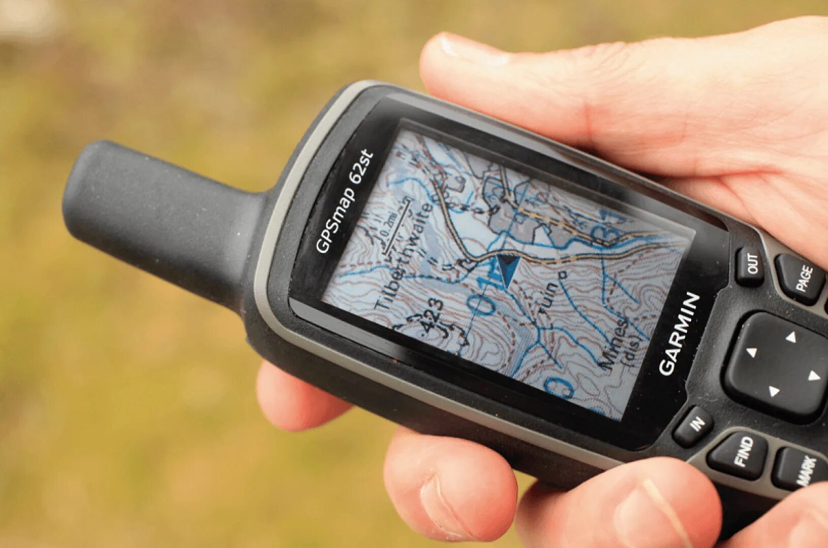 Навигатор в машине. Навигатор на андроиде для авто. Gps навигатор для грузовика. Джипиэс навигатор блэк раша. Джпс навигатор.
