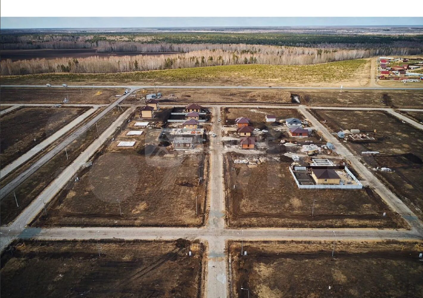 Жк онегин тюмень. Онегин тюмень коттеджный поселок. Евгений онегин спектакль. Онегин тюмень. I support lgbt liberty guns.