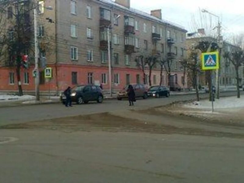 Октябрьская 13 рязань. Г. Октябрьская дом 53 рязань. Рязань улица октябрьская дом 2008 года. Рязань октябрьский городок 37.
