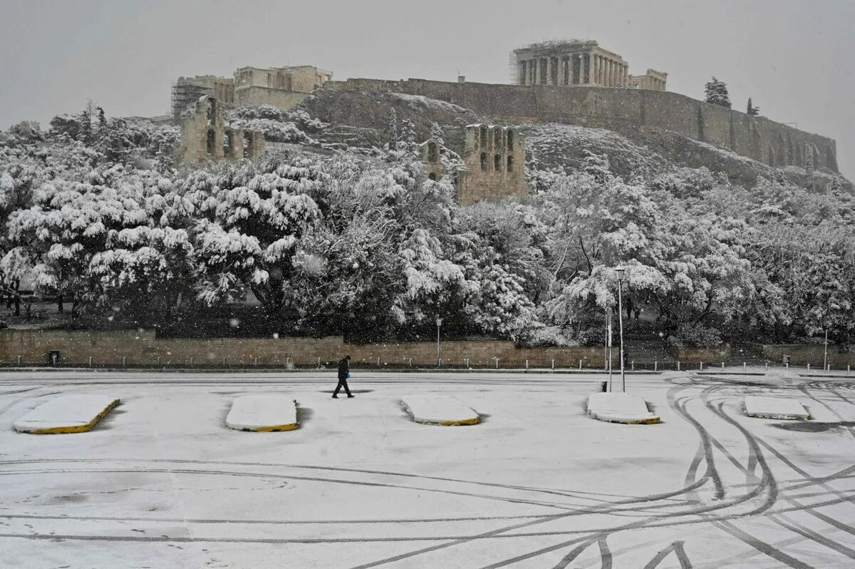 Турция снегопад 2022. Греция Афины 2022. Афины сейчас 2022. Снег в Афинах 2023.