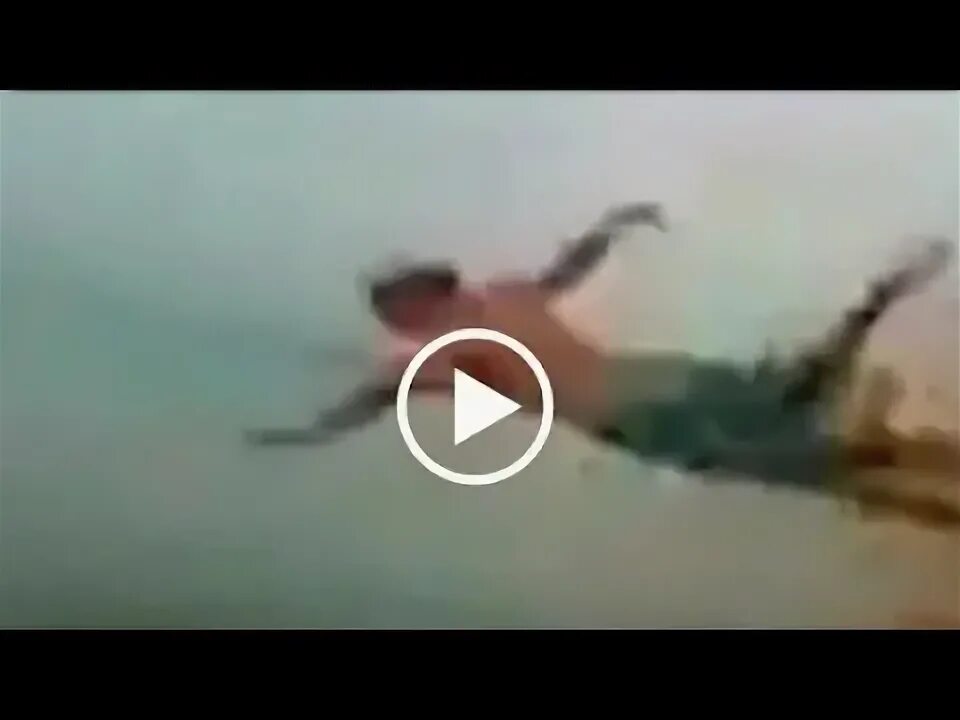 Diving face split. @levyxeq:загугли split face diving accident.