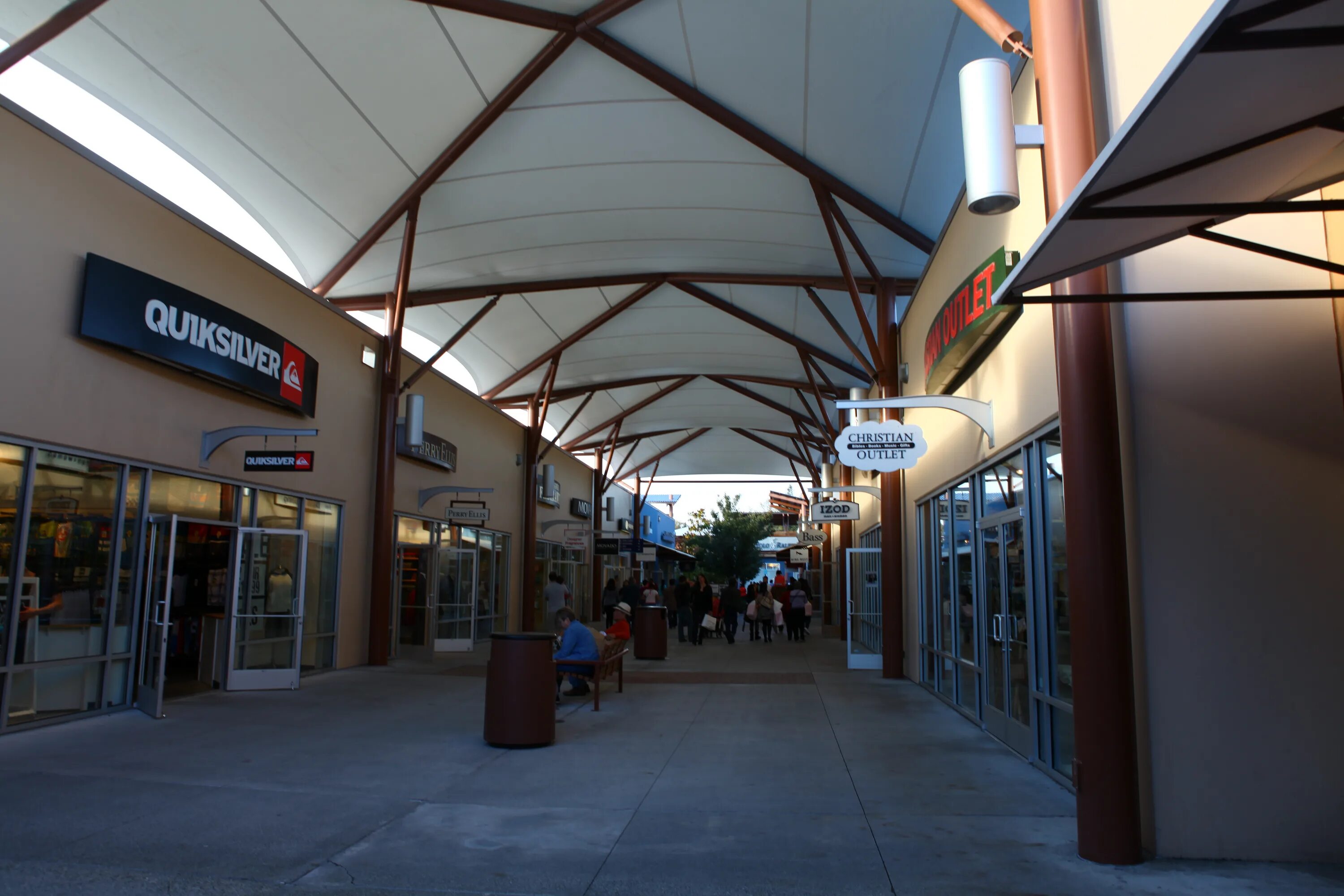 Аутлеты в дакке. Shop premium outlets. Shop premium outlets. Shop premium outlets. Shop premium outlets.