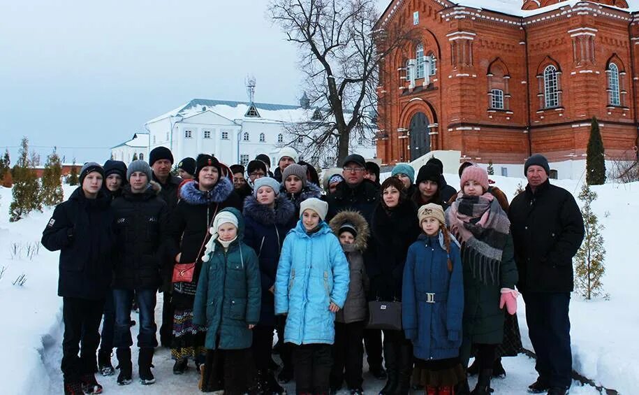 Храм село Бутырки Грязинский район. Село Бутырки Липецкая область. Село Бутырки Липецкая область Грязинский. Школа Карамышево Грязинский район. Погода большие бутырки курская