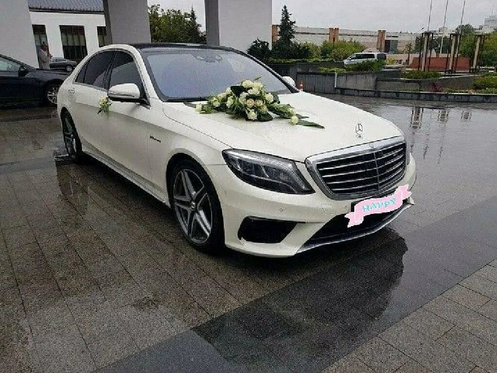 Аренда s класс. W222 AMG белый. Mercedes 222 AMG White. Мерседес 222 белый. Мерседес s222 63 AMG белый цвет.