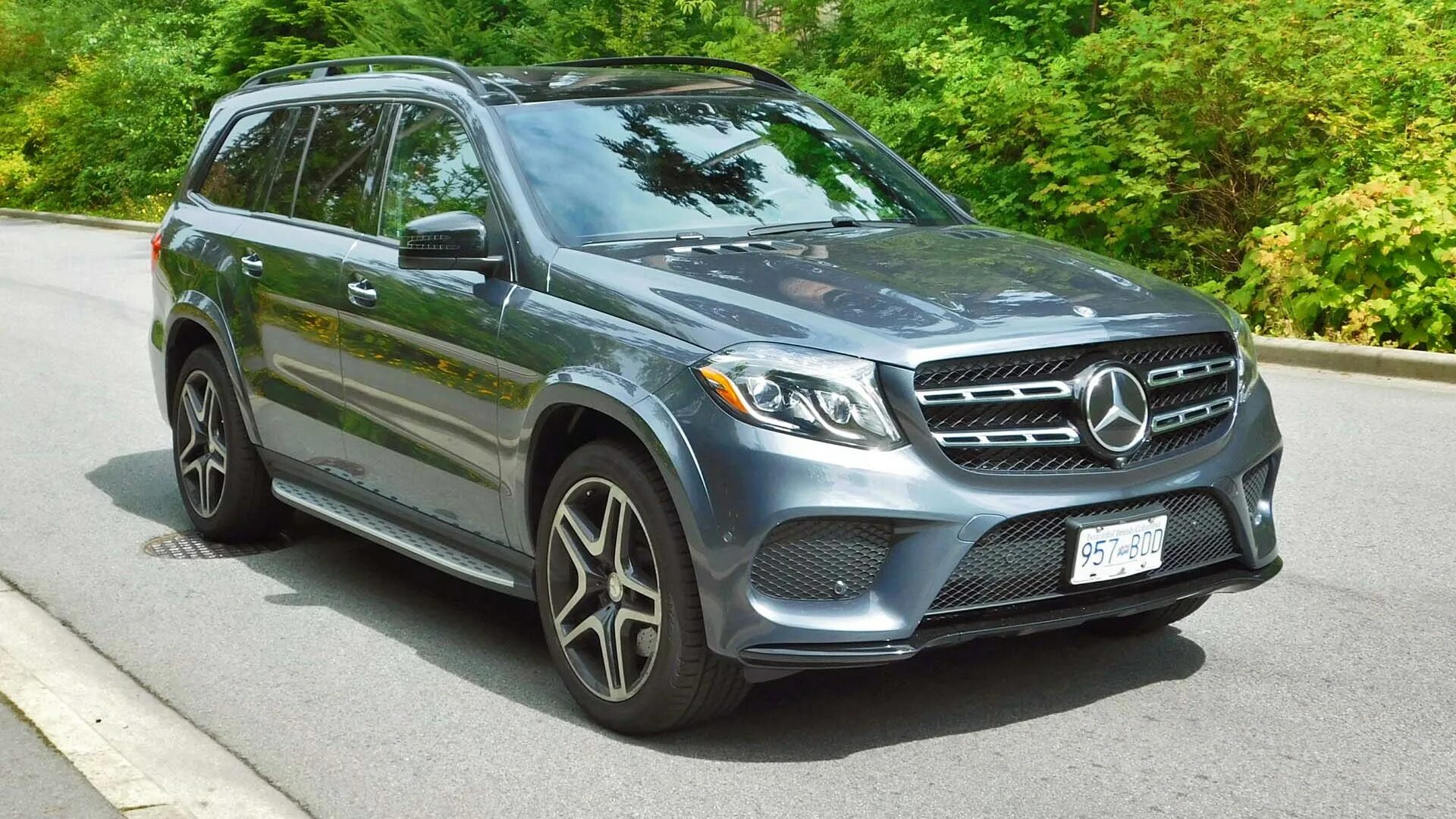 Gls обзор. Mercedes gls. mercedes benz gls 2017. мерседес глс 2017. мерседес бенц gls 2017.