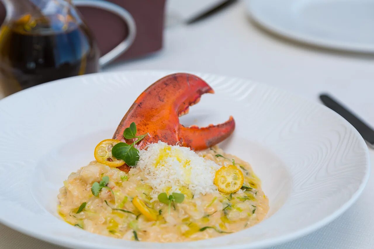 ризотто от шефа. ризотто с морским гребешком. оссобуко с ризотто. ризотто от шефа. блюда с тыквой в ресторанах.