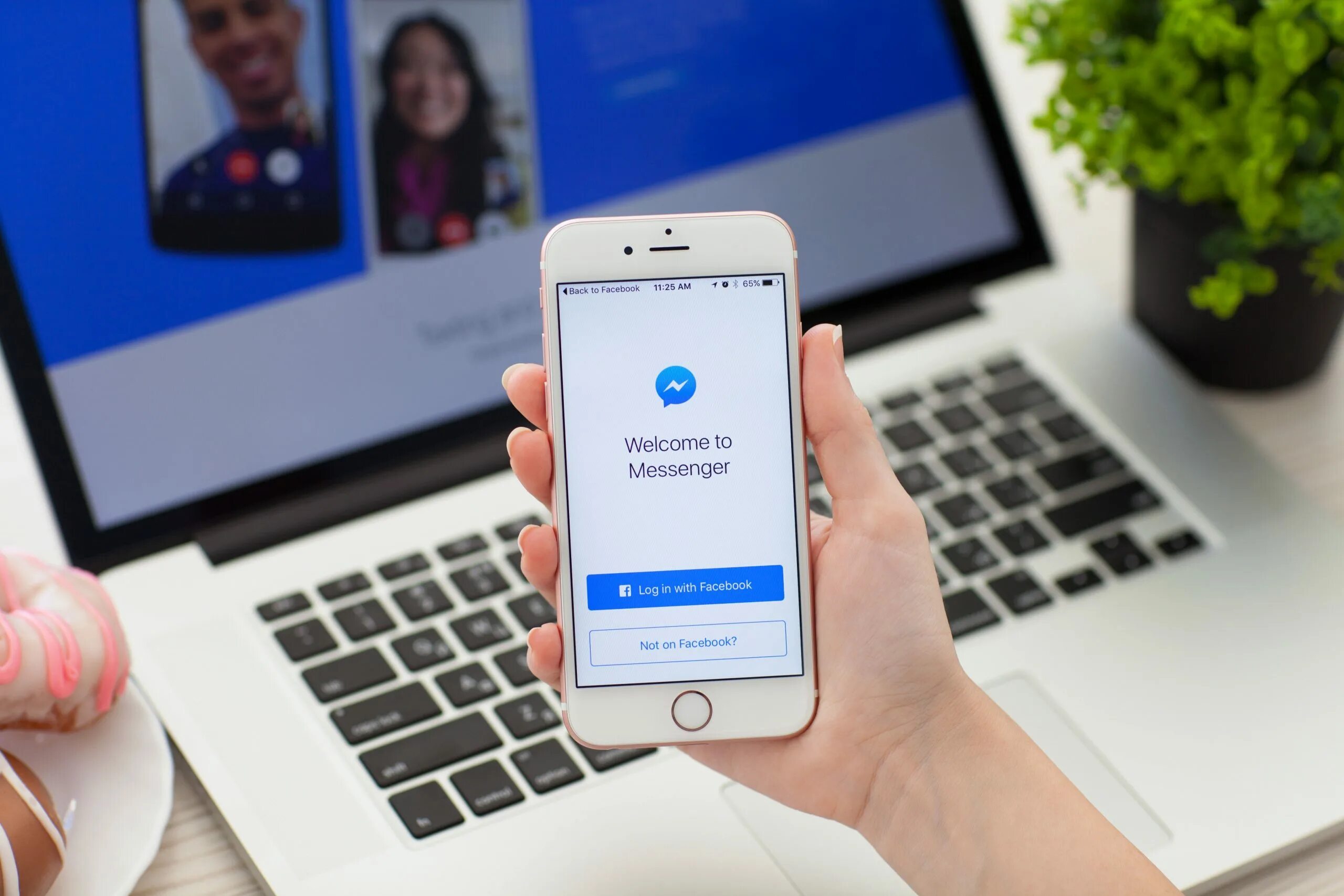 Мессенджер общение сети. Мессенджер. facebook messenger. m.facebook. общение в мессенджерах.