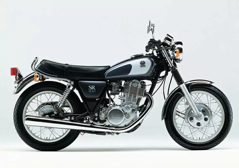 Yamaha sr400. Yamaha sr400 SR. Ямаха ср 400. Honda sr400. Мотоцикл yamaha 400