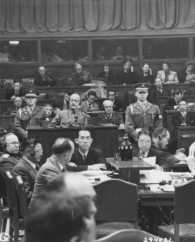 Нюрнбергский процесс япония. Нюрнбергский процесс япония. Хабаровский процесс над японскими военными преступниками. Токийский трибунал 1946-1947. Токийский трибунал 1946-1947.