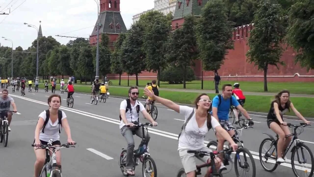 27 июня 2013 г. Велопарад Москва 2016. Велоэкскурсии в Москве. Космический велопарад. Фестиваль Велоночь в Ташкенте.