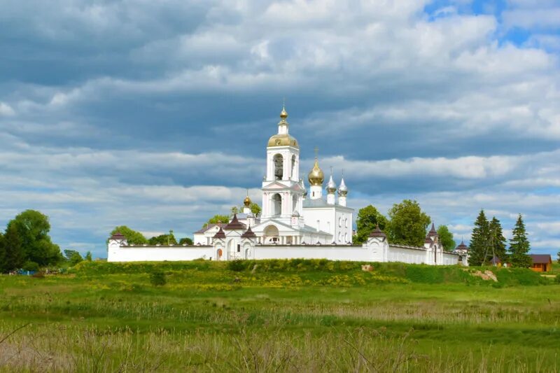 Погост крест монастырь животворящего. Антушково монастырь сошествия. антушково монастырь сошествия креста. годеново погост крест монастырь. монастырь никольский погост.