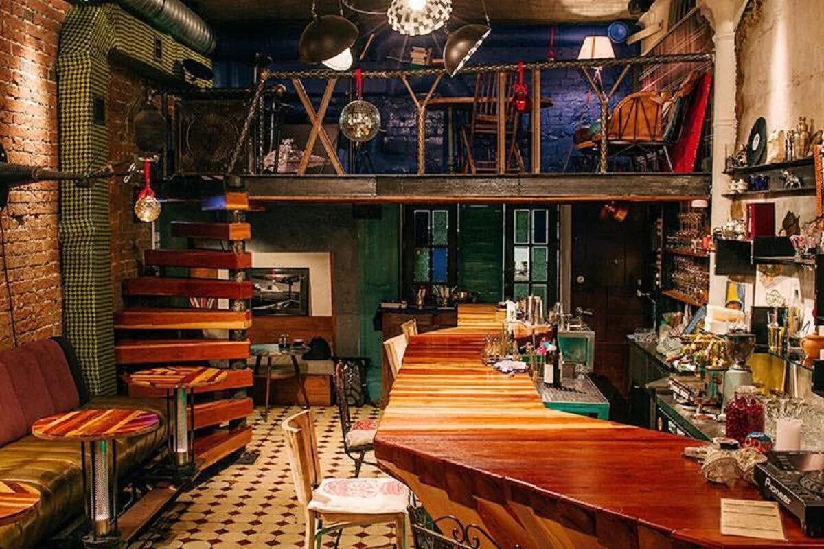 Dictatura estetica бар москва. Dictatura estetica бар гоголевский бульвар. Диктатура бар берсеневская набережная. Бар диктатура. Бар диктатура.