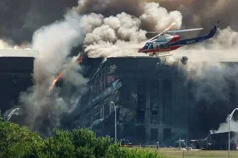 Самолет врезался в пентагон