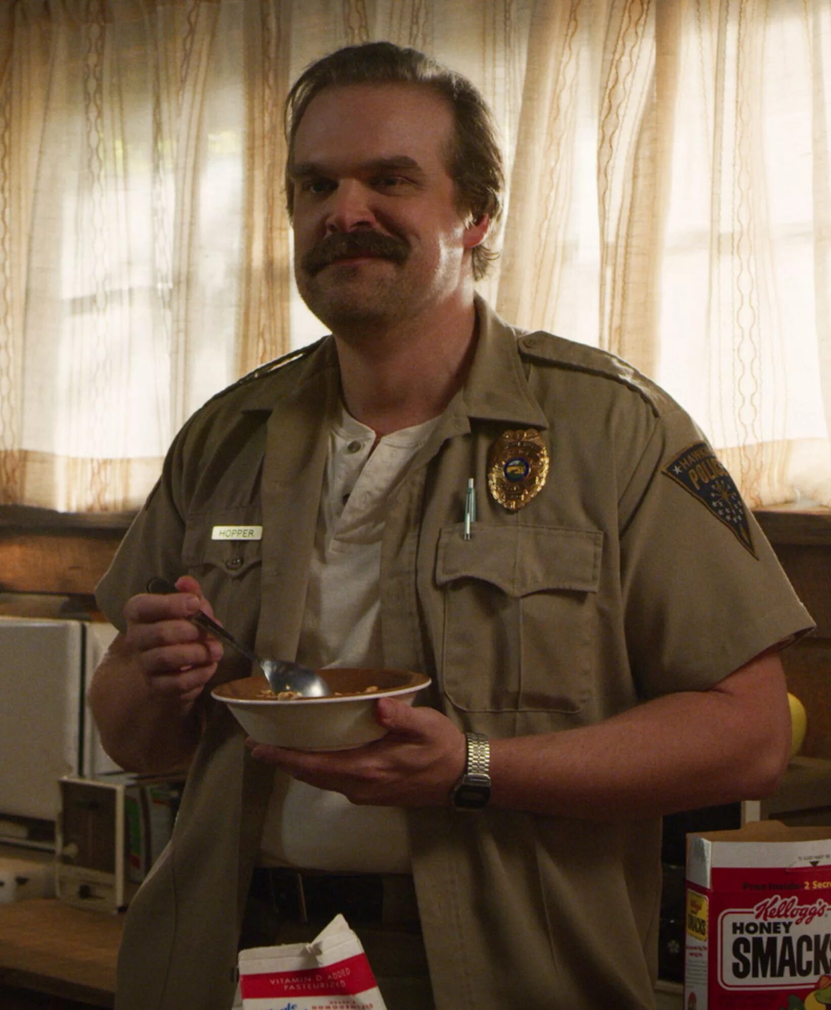 Очень странные дела дэвид. Дэвид харбор шериф. Дэвид харбор шериф. Дэвид харбор шериф. Дэвид харбор.