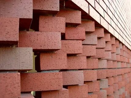 Новые кирпичи в строительстве