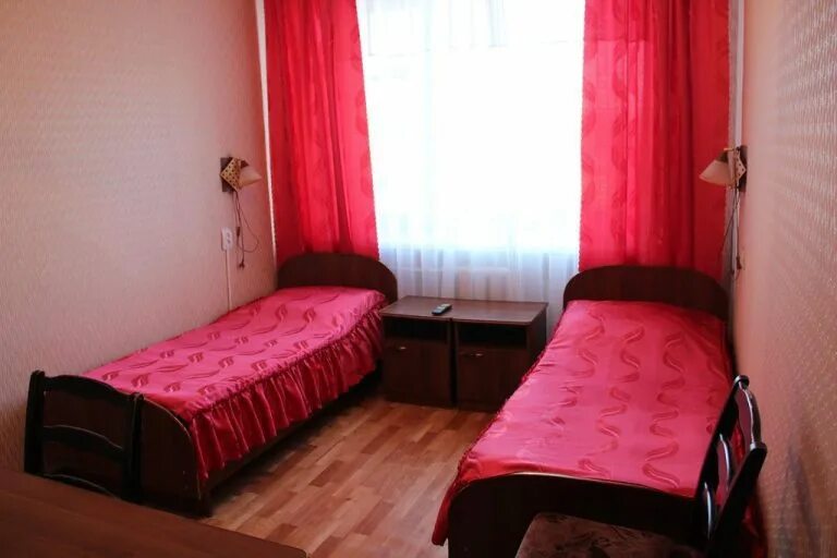 Гостиница дружба пушкинские горы. Отель дружба пушкинские горы. Пансионат дружба щелковское шоссе. Пушгоры отель дружба. Гостиница дружба луганск.