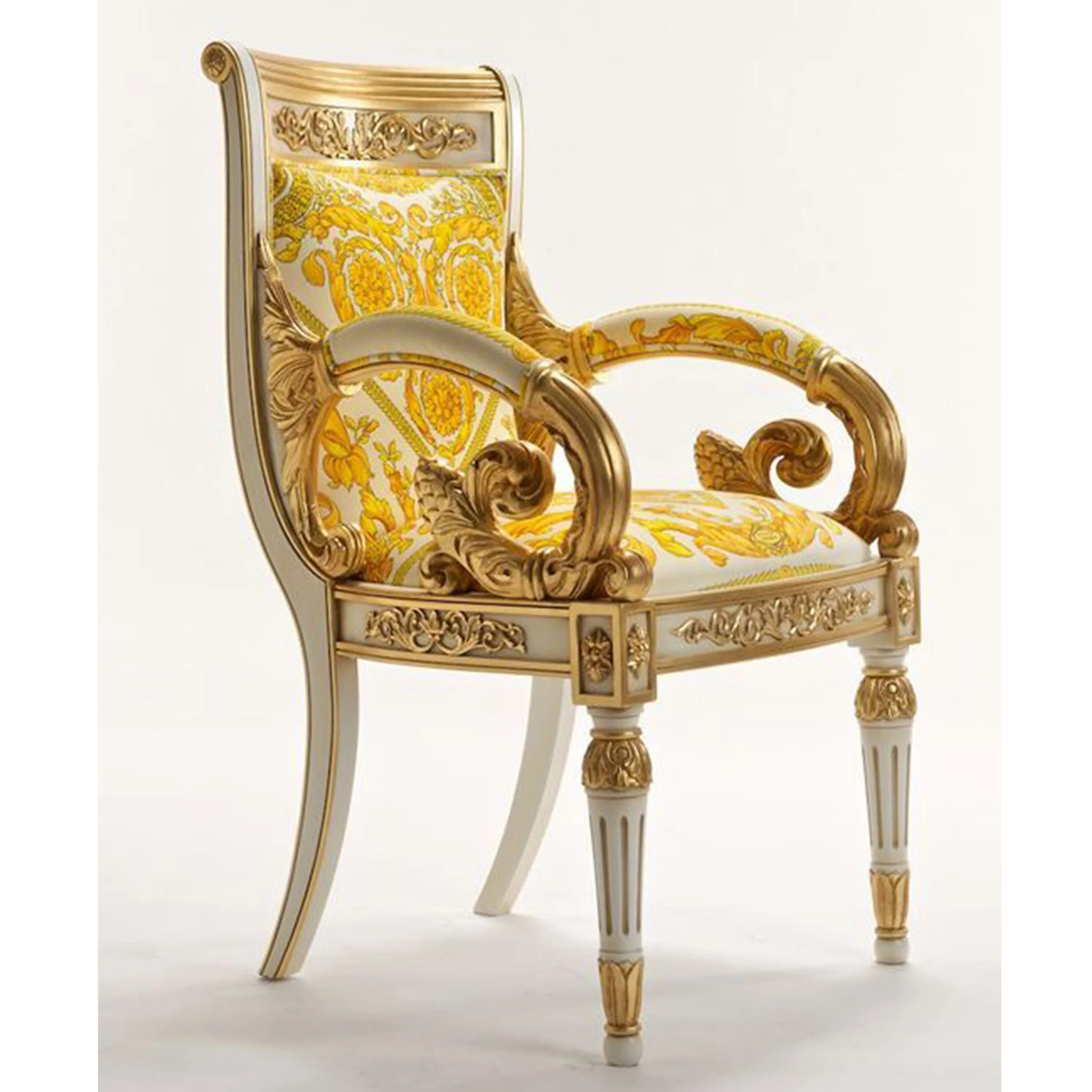 Золотистый стул. Versace_Vanitas_Armchair. Стул Версаче белый золото. Стулья Версаче. Джанни Версаче интерьер.