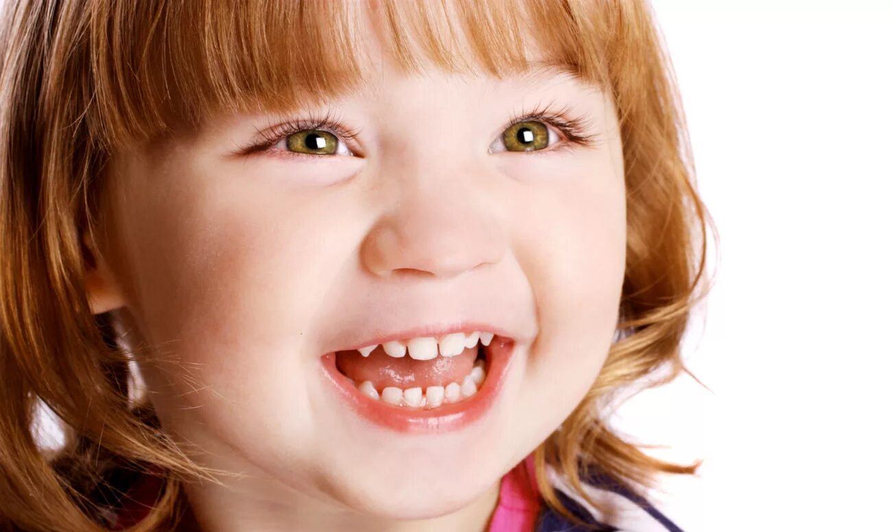 Молочные зубы картинки. Улыбка ребенка. Красивые зубы у детей. Ребенок улыбается.