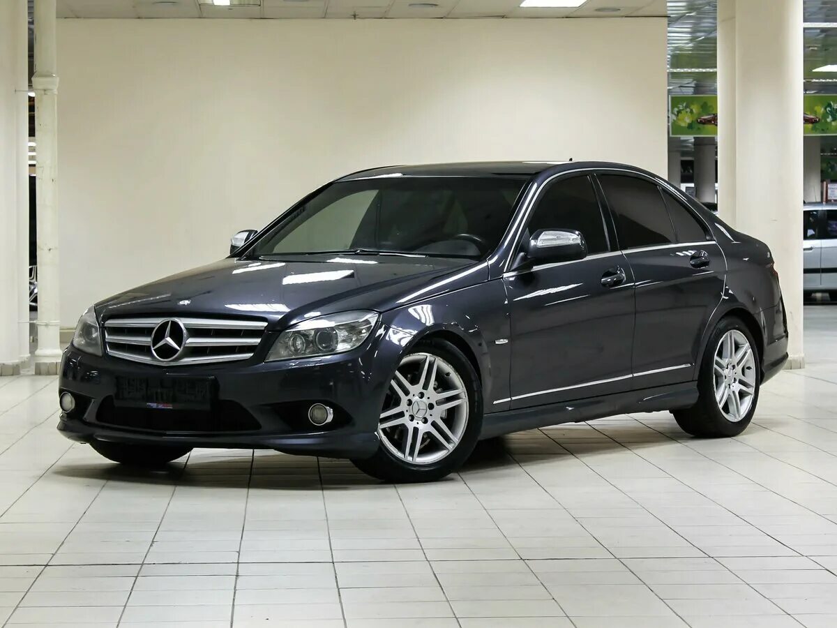 Купить мерседес 2009. Mercedes-Benz w204. Mercedes Benz c class w204. Mercedes c class w204 черный. Мерседес c200 w204.