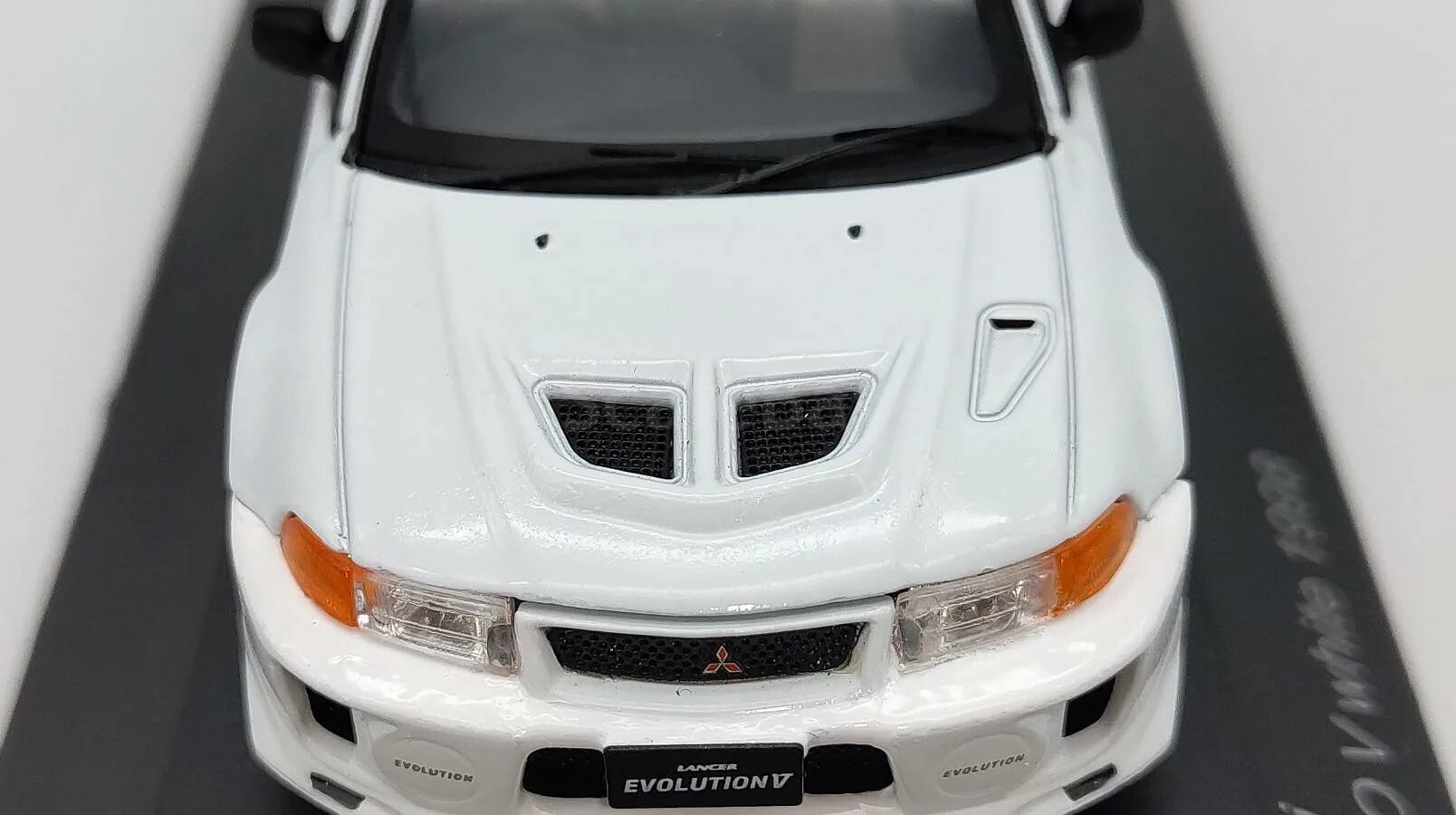 Mitsubishi lancer evolution 7. Mitsubishi lancer evolution white. 3 82лс лансер. Lancer 10 evo white. Mitsubishi lancer evolution 10 white.