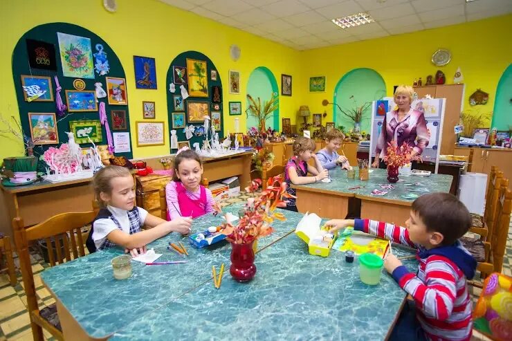 Дом культуры железнодорожников абакан. Дворец культуры железнодорожников абакан. Дк железнодорожников абакан. Дом культуры железнодорожников абакан. Бискамжа — железнодорожная станция.