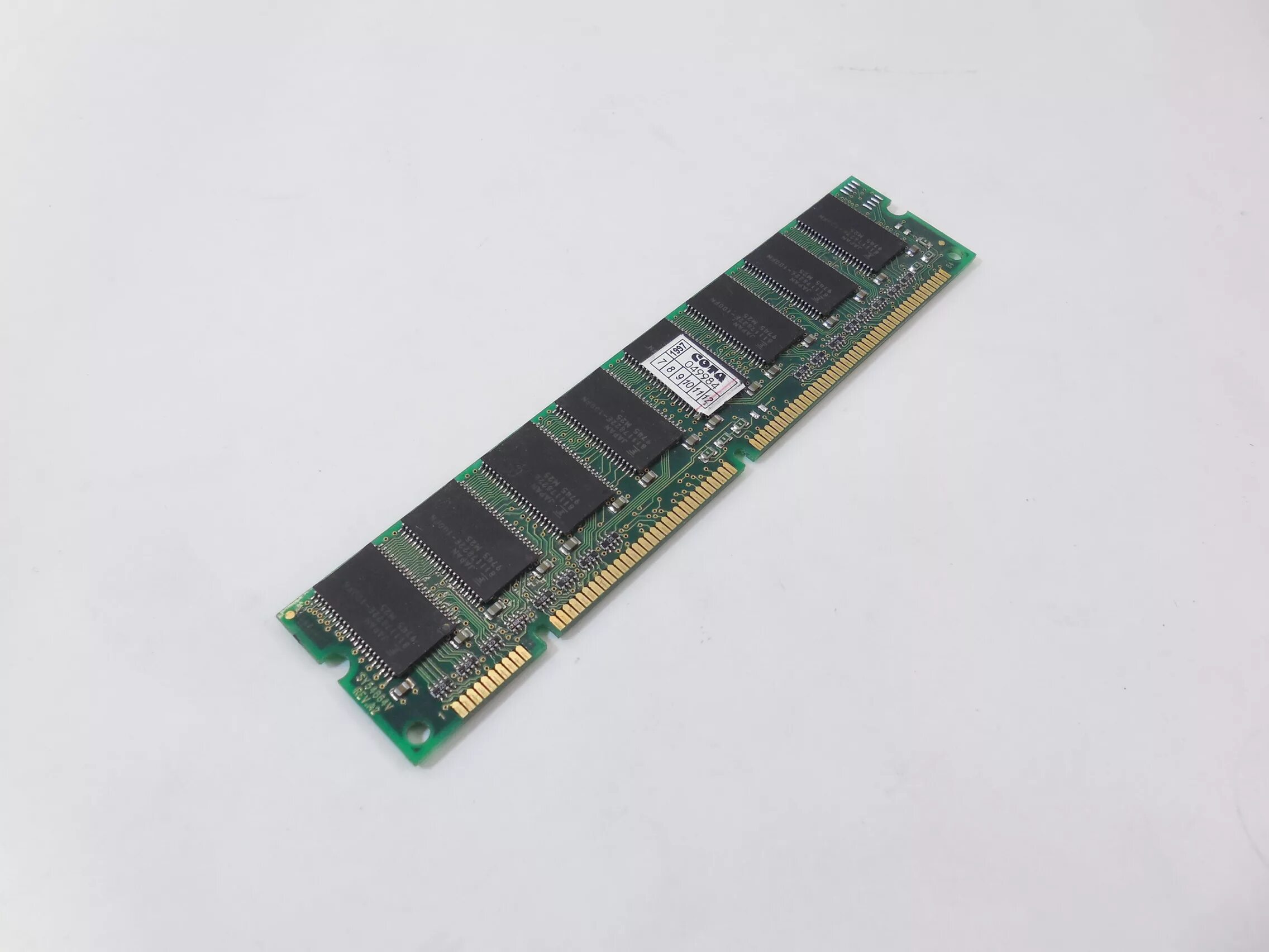 Оперативная память pc100 32mb. DIMM SDRAM pc133. Оперативная память SDRAM pc133. Pc100 32mb 4m 16 SDRAM.