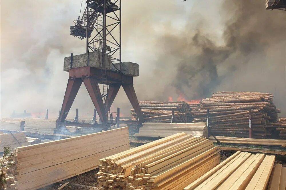 Лесопромышленный комплекс. Деревообрабатывающая промышленность. Пожары в промышленности. Тушение пожаров на складах лесоматериалов.