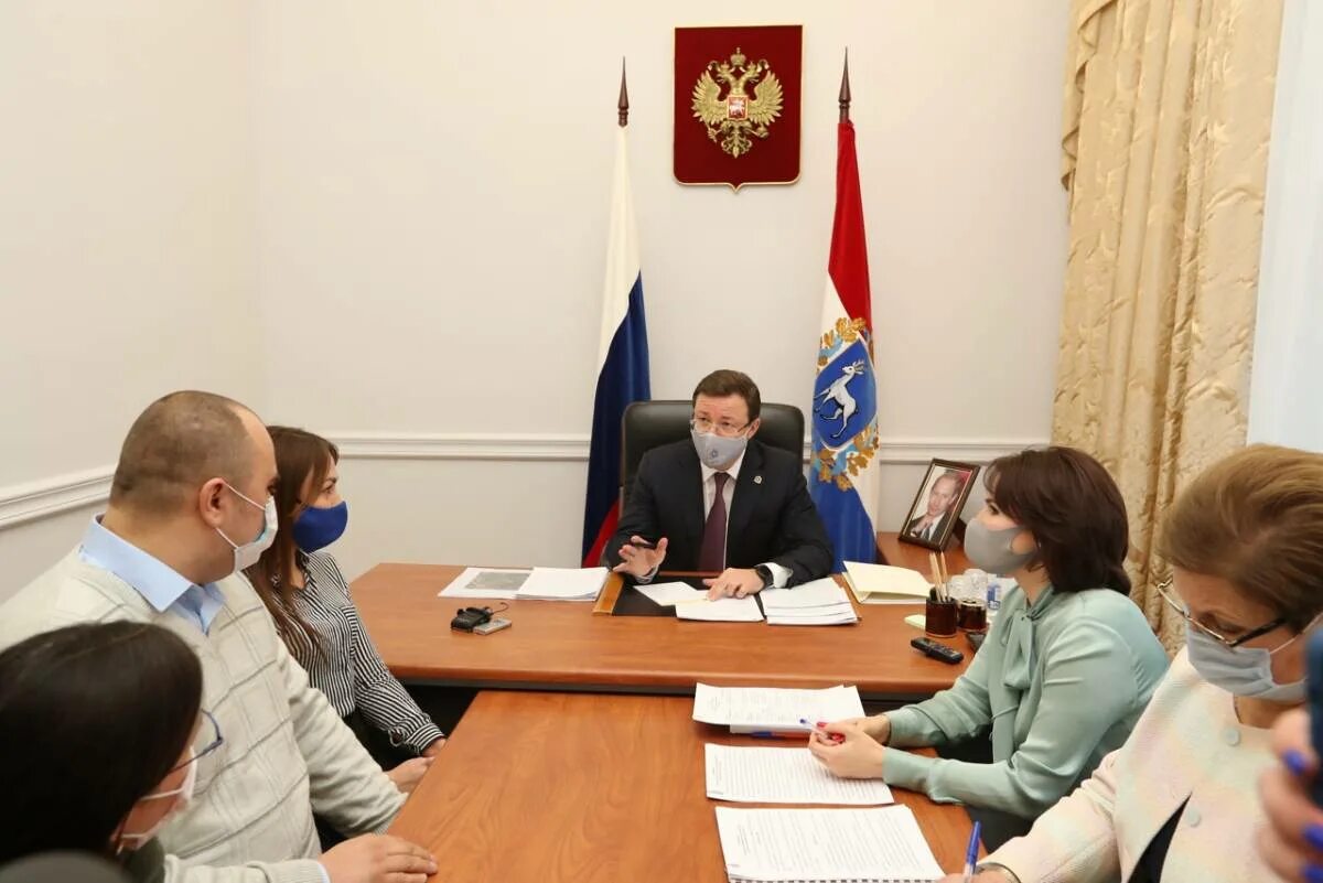 Глава самары. Азаров дмитрий игоревич самара. Дмитрий игоревич азаров. Азаров губернатор сегодня. Дмитрий игоревич азаров.