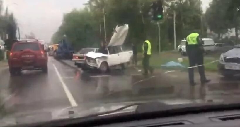 Перекресток на кутузова тула. Кутузов дтп. Авария на кутузова смоленск сегодня. Кутузов дтп. Дтп тула на кутузова волкова.