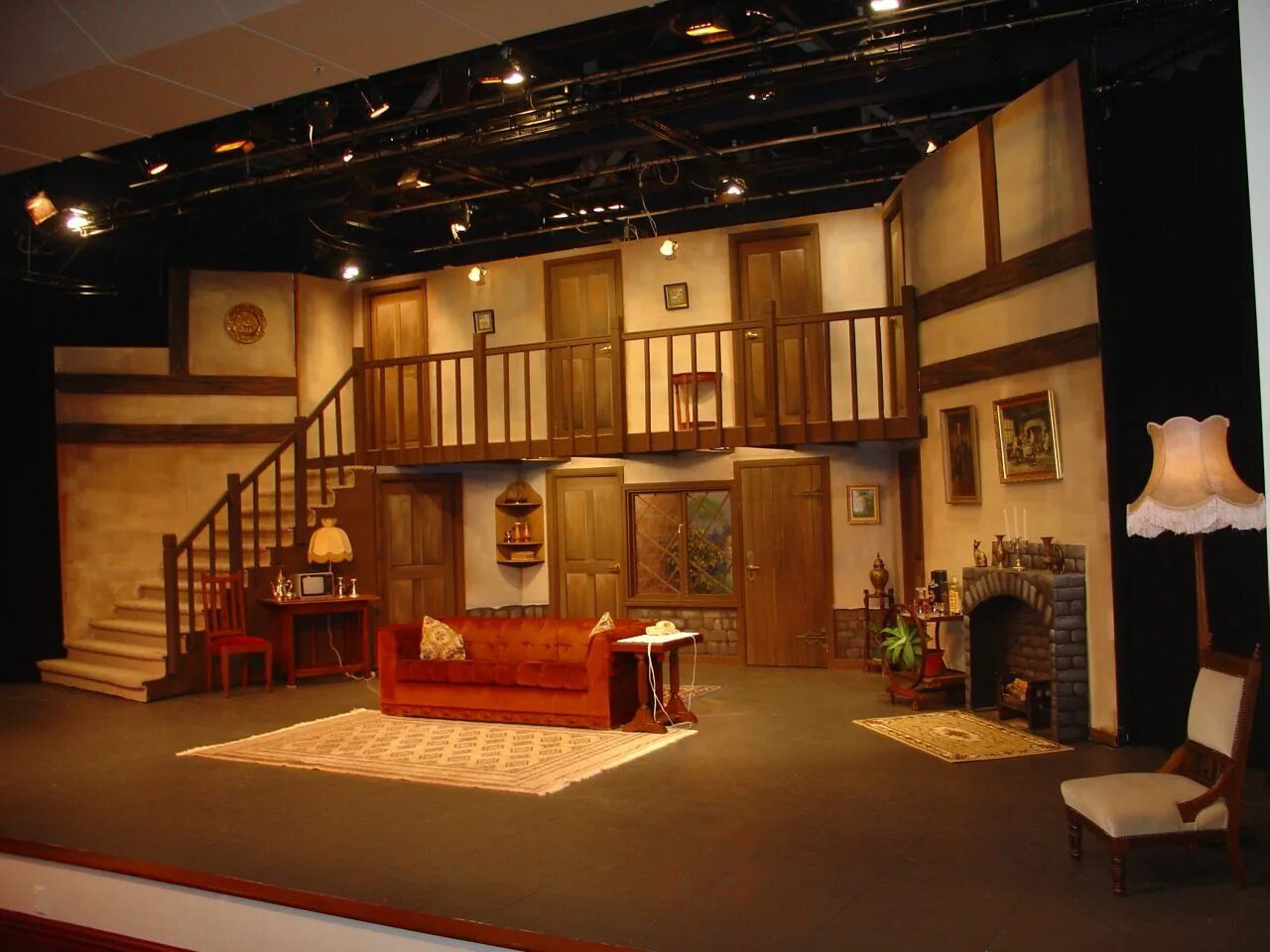 Set theatre