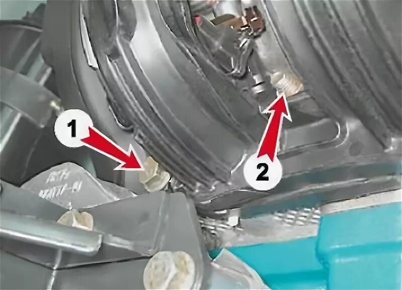 Впускны трубаправод рухавіка 21124 (1,6i 16v) - зняцце і ўстаноўка, замена ўшчыл