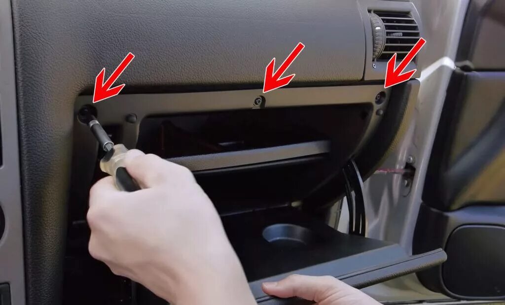 Opel замена салонный