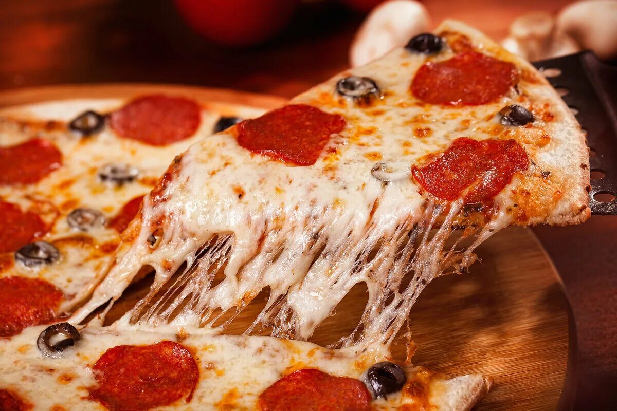 Самая вкусная страница. "Пицца". Сочная пицца. Сочная итальянская пицца. Горячая пицца.