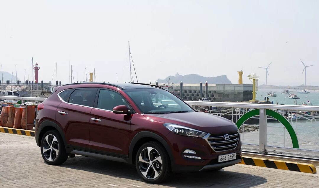 Hyundai tucson 2020 бордовый. Hyundai tucson 2021 бордовый. Ruby wine цвет. Ruby wine. Туксон 2018 красный.