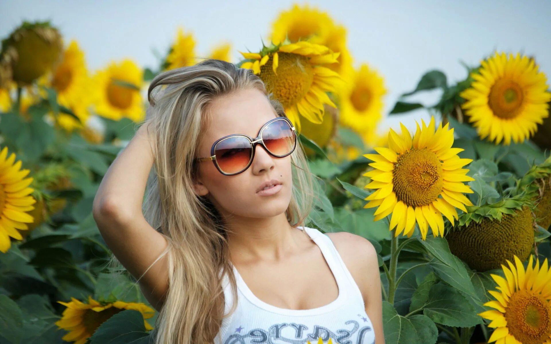 Авы на лето. Arina Sunflower модель. Девушка в подсолнухах. Девушка лето. Девушки летом.