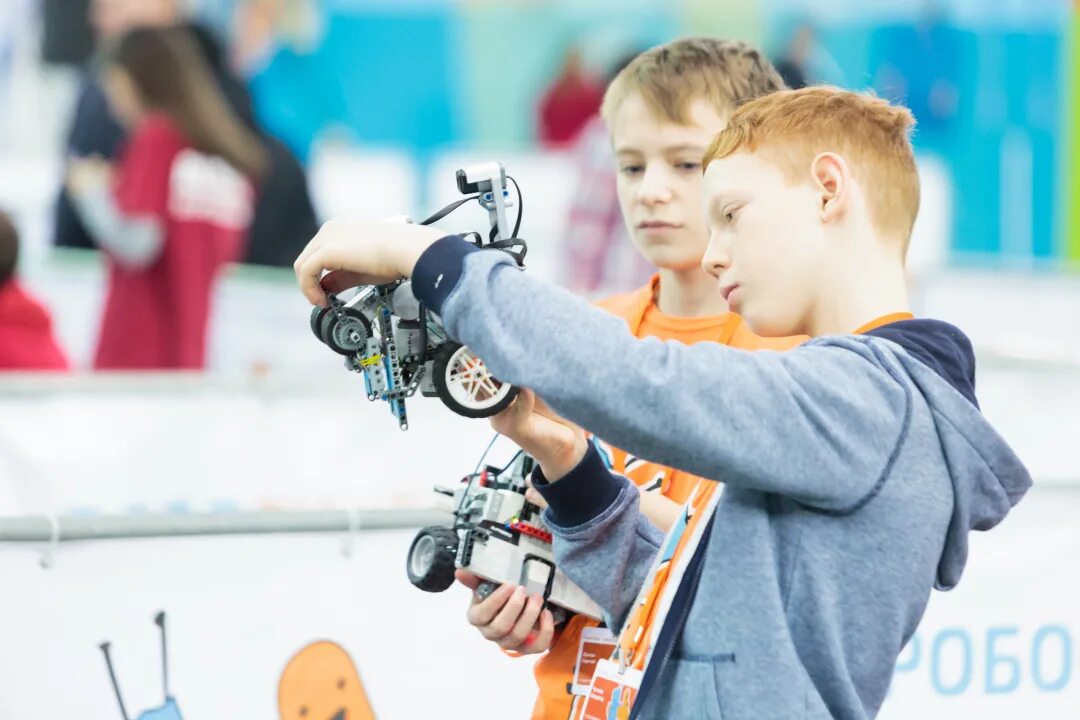 Шаблон расписание кружка по робототехнике. Город профессий чебоксары. Электроника для дошкольников. Кванториум спб. Город профессий.