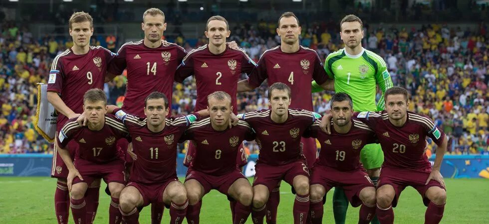 Сборная испании 2014 состав. Составы сборных по футболу 2014. Составы сборных по футболу 2014. Чемпионат в бразилии 2014. Сборная бразилии 2010.