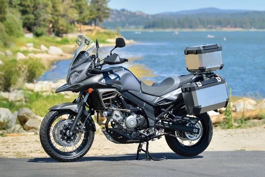 V strom купить. Suzuki v-Strom 650. Сузуки v Strom 650. Suzuki v-Strom 650 XT. Suzuki dl650 v-Strom.