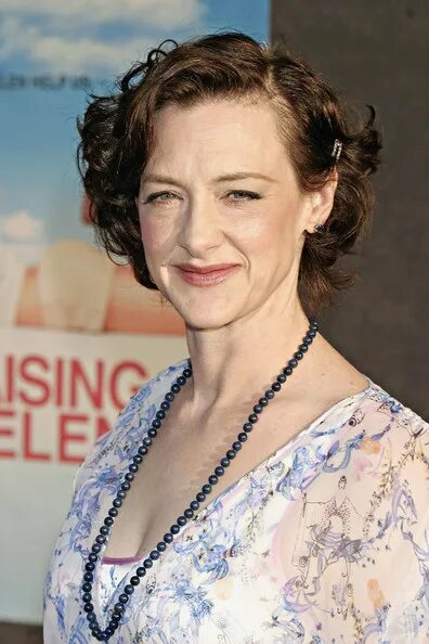 Joan cusack в молодости. Морин кьюсак. Ниам кьюсак. Морин кьюсак. Актриса сирил кьюсак.