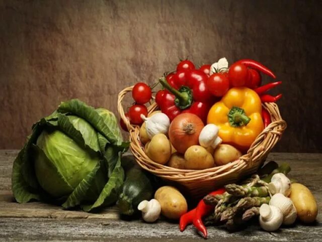 10 Ridiculously Easy Tips on How to Live on Whole Plant-Based Foods