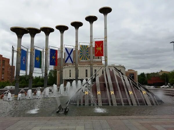 Волгоградский проспект 121 театр. Театр на Волгоградском проспекте. Волгоградский проспект 121. Москва Волгоградский проспект 121 Московский Губернский театр.