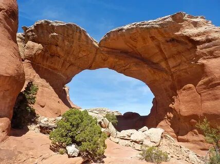 Me arch