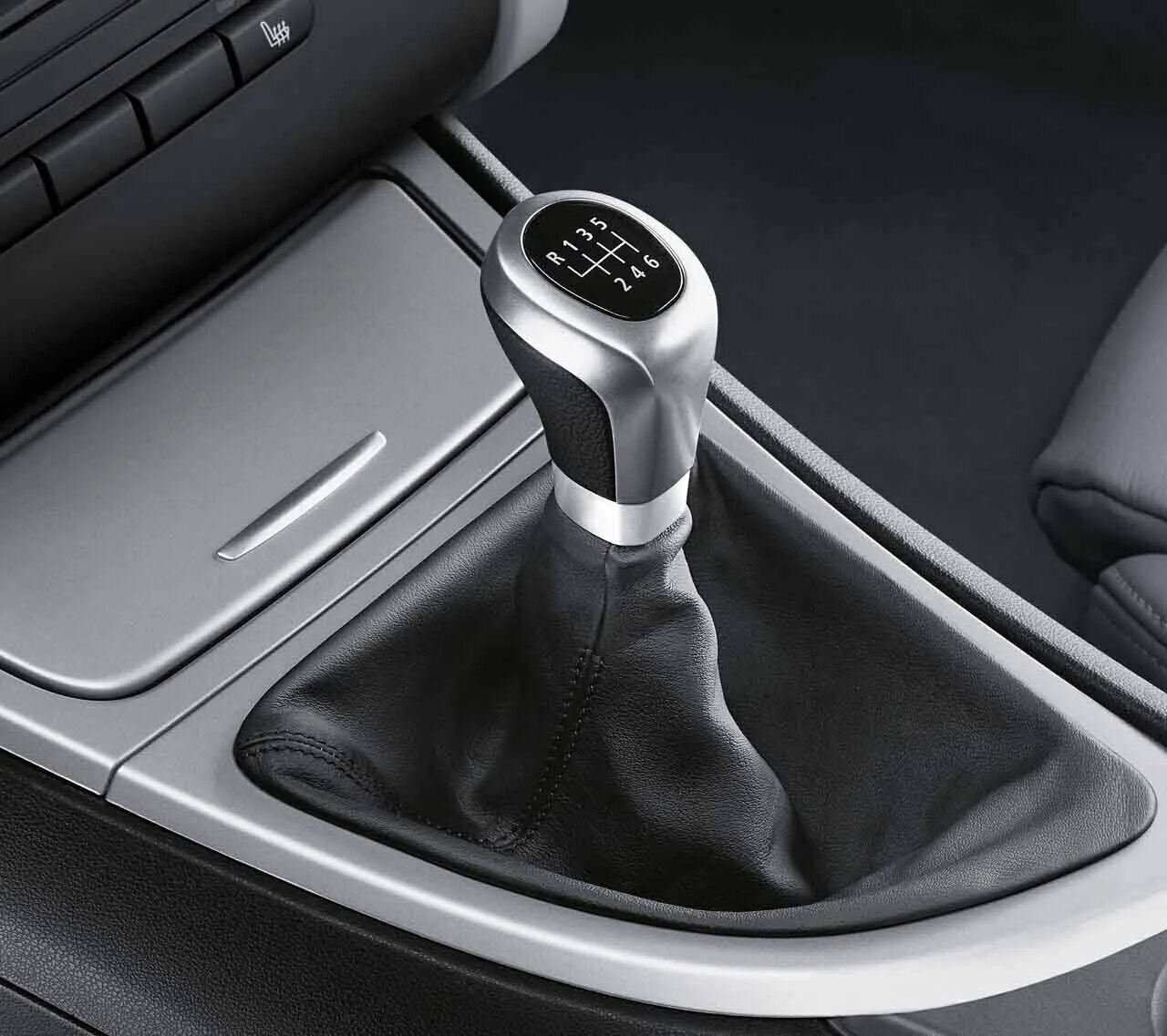 Ручка МКПП 6 скоростей VRS. Automatic transmission Shift knob Chery. Gear Shift Lever Ford Focus 2. Рычаг блокировки переключения передач БМВ х1.